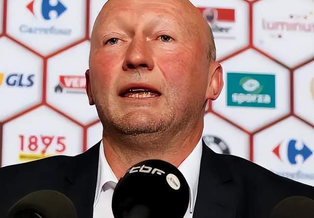 说人家是混, 摩洛哥又请, 有放权的